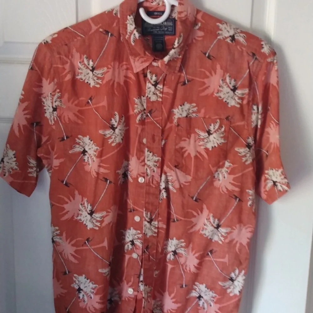 American Rag Men's size SMALL Palm Tree Print Short-Sleeve Button-Down - Picture 4 of 5